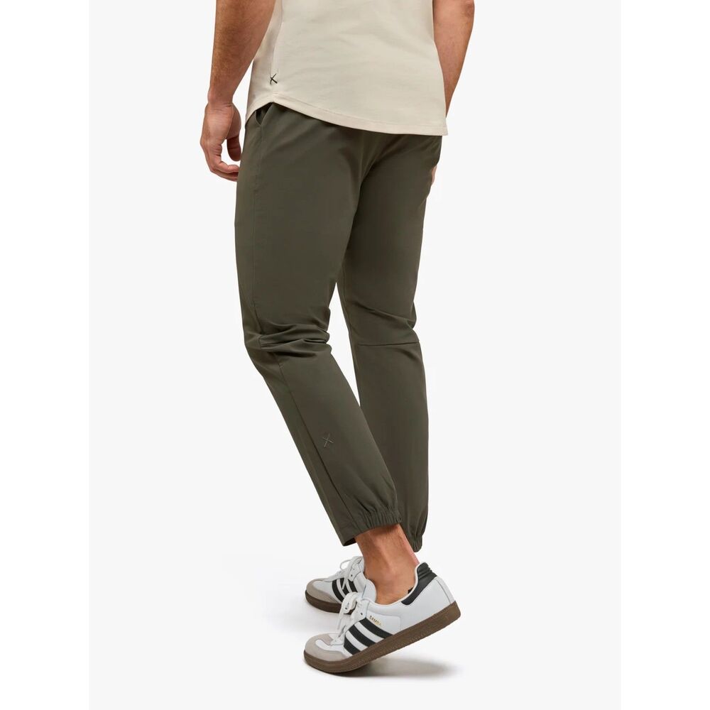 Cuts Clothing AO Jogger Dark Pine Slim Fit Versaknit NWOT Size Large Free Ship